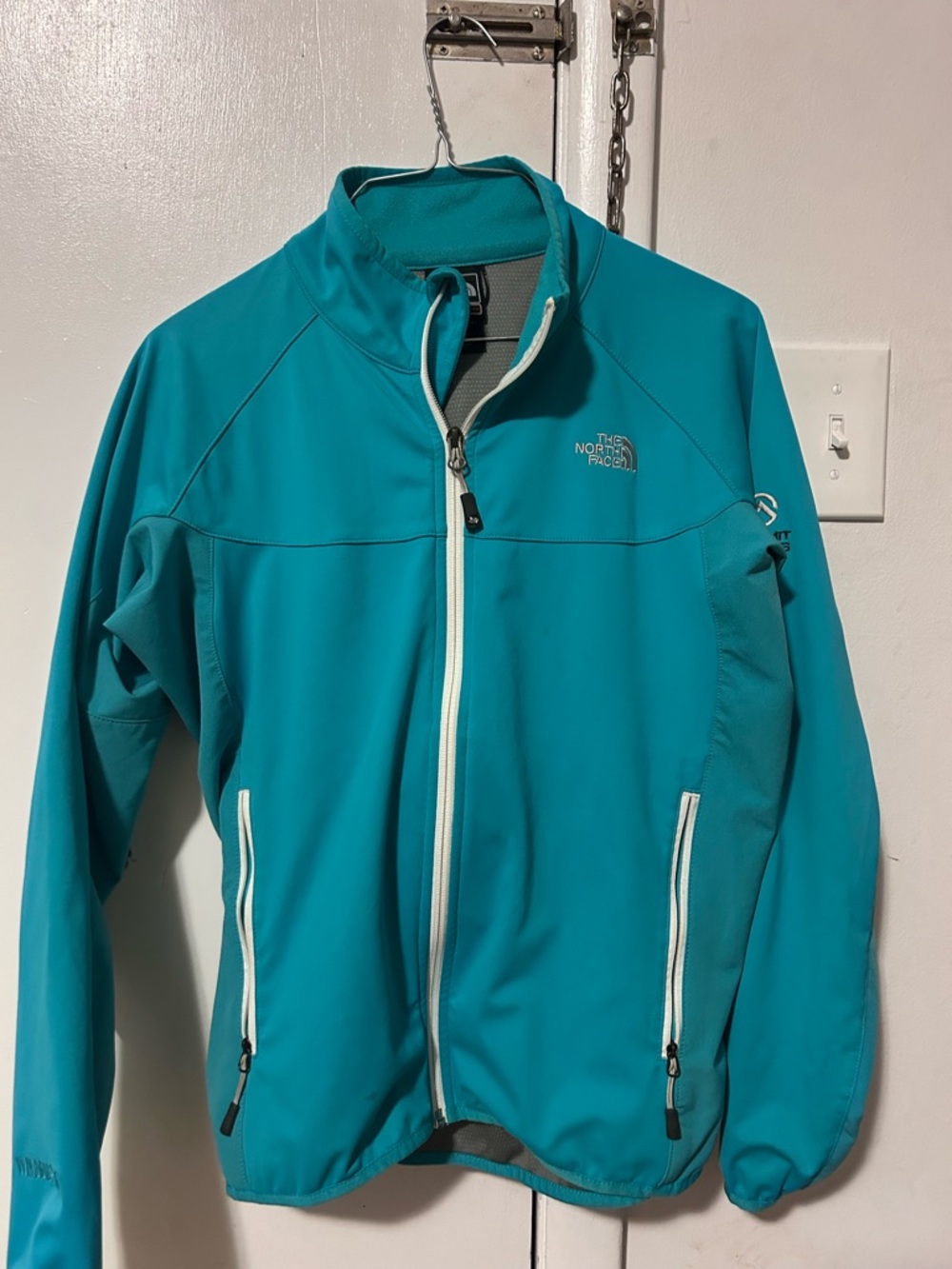 The North Face Women’s Teal Zip-Front Softshell Jacket